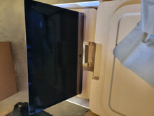 Load image into Gallery viewer, IMAC PRO 27 USED ZOUR0006F 3.2 8C/32GB/1TB/VEGA 56/WLKB
