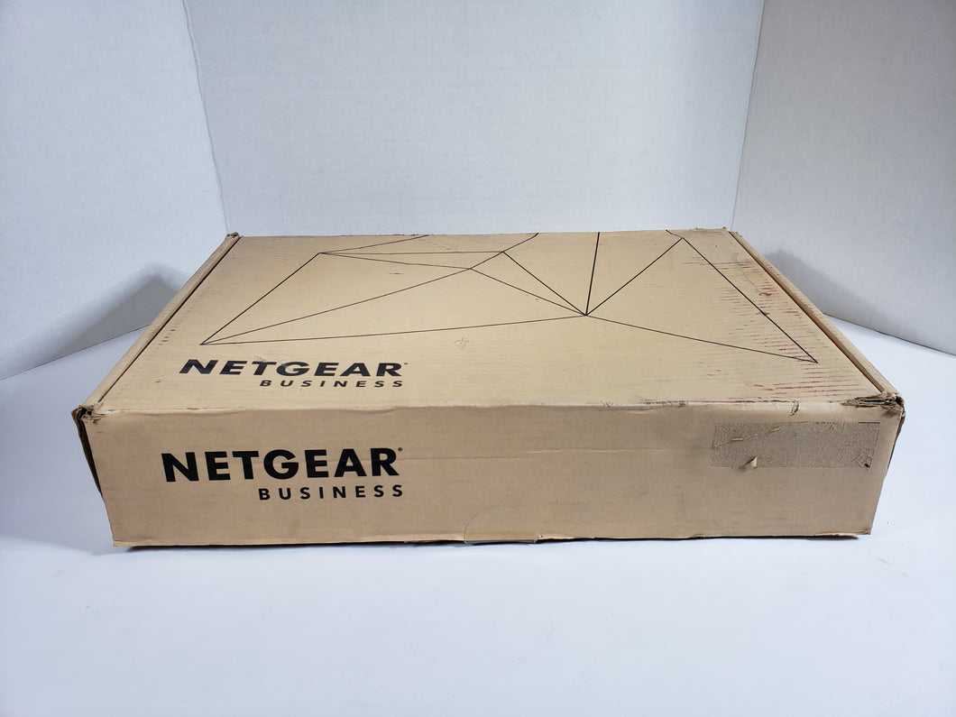 NETGEAR -USED- M4100-26-POE Fast Ethernet Switch